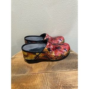 Dansko XP Black Multicolor Floral Patent Leather Work Casual Clogs Size 39 (9)